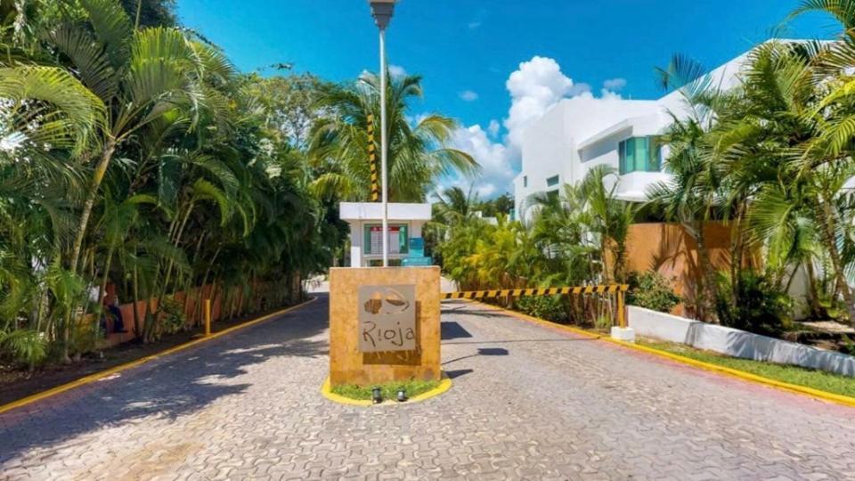Casa Rioja Playacar Acomodação com café da manhã Playa del Carmen Exterior foto